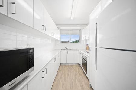 18/22-28 Wellington Street, Bondi NSW 2026 - Apartment For Rent | Domain - Photo 3