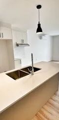1 room apartment of 125m² in Sherbrooke - Photo 1