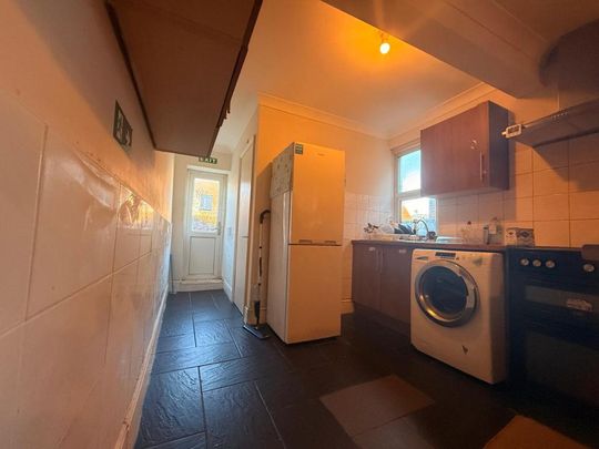 15 Cranbury Road,Eastleigh - Photo 1