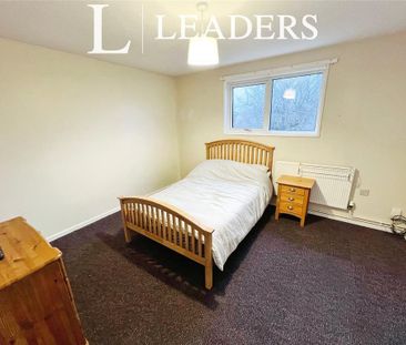 1 bedroom in a house share to rent - Photo 5