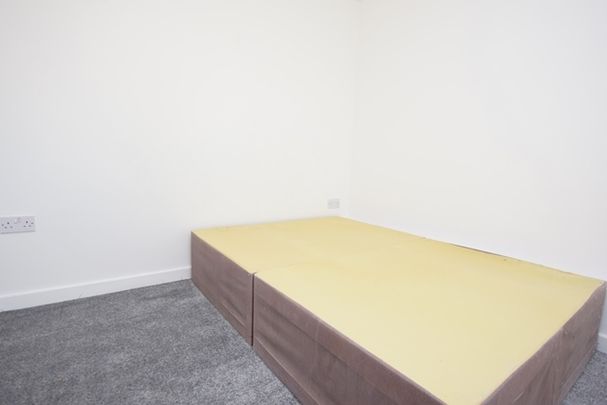 Tollgate Court, Sheffield, S3 7BD - Photo 1