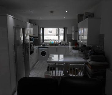 5 bedroom house share to rent - Photo 2