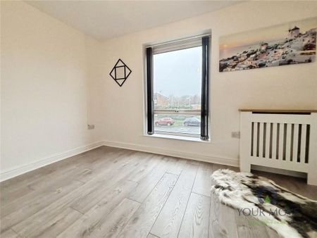 2 bedroom semi-detached house to rent - Photo 5