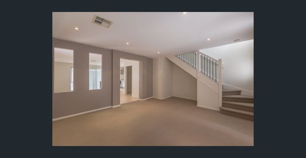 Spacious Three-Bedroom Home Designed for Easy Living! - Photo 1