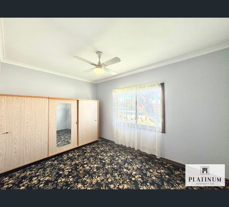 28 Rifle Range Rd, Rangeway, WA 6530 - Photo 5