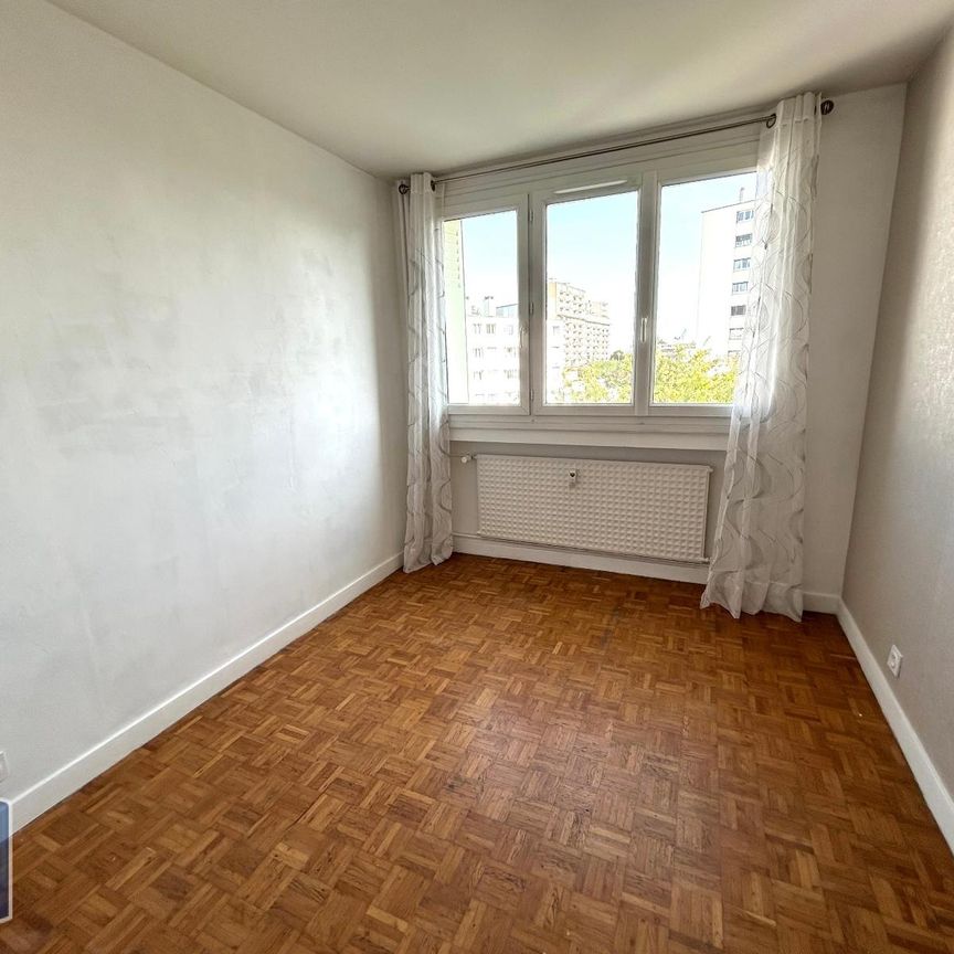 Location Appartement 3 pièces 58m² ST ETIENNE 42100 - Photo 1