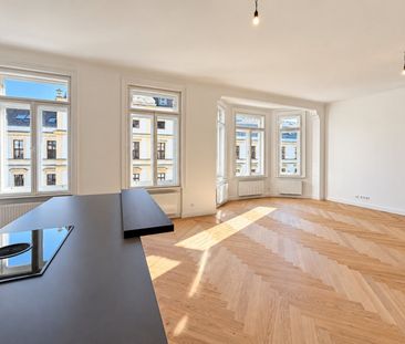 ERSTBEZUG NACH SANIERUNG | Traumhafte 5-Zimmer Altbauwohnung in att... - Photo 3