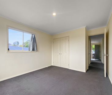 Welcome to 60B Woodland Road! - Photo 6