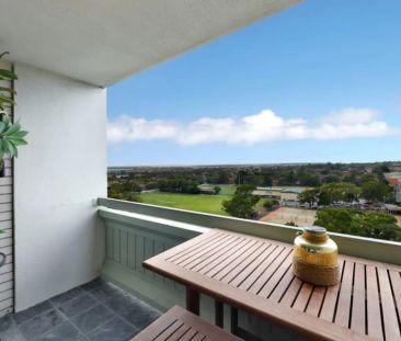 “Spacious Apartment in Convient Location” - Photo 2