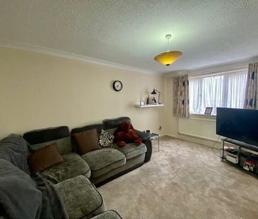 Sandpiper Close, St. Mellons, CARDIFF - Photo 3