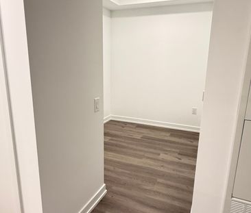 For Lease - 395 Square One Drive Unit# 4001, Mississauga, Ontario - Photo 3