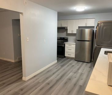 For Lease - 263 Franklin Street, Kitchener, Ontario - Photo 4