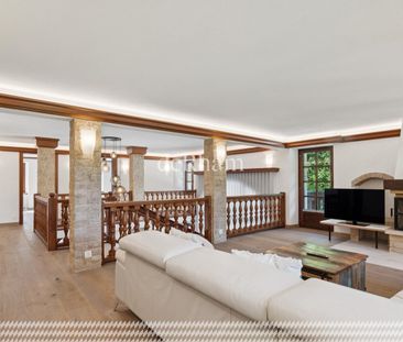 Unique renovated property of 311m² in the heart of nature - Foto 2