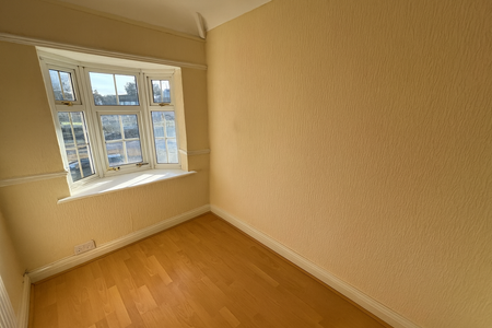 4 bedroom terraced house to rent - Photo 3