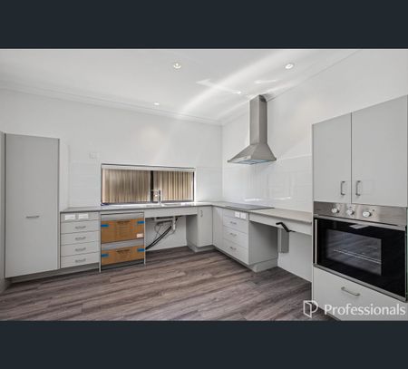 21 Maive Street, Byford, WA 6122 - Photo 4
