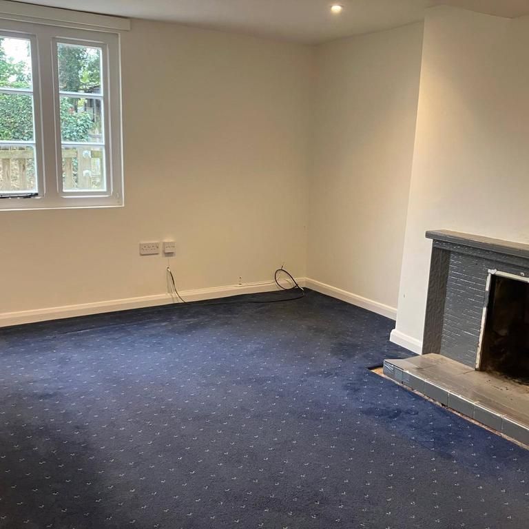 2 bedroom semi-detached house to rent - Photo 1