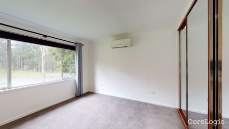 IMMACULATE THREE BEDROOM HOME - Photo 2