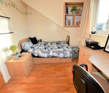 5 bedroom flat to rent - Photo 6