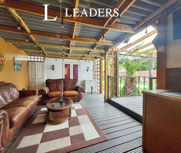 1 bedroom house to rent - Photo 2