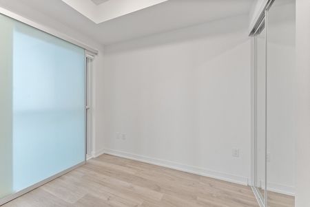 For Lease - 1 Yorkville Avenue Unit# 3903, Toronto, Ontario - Photo 3