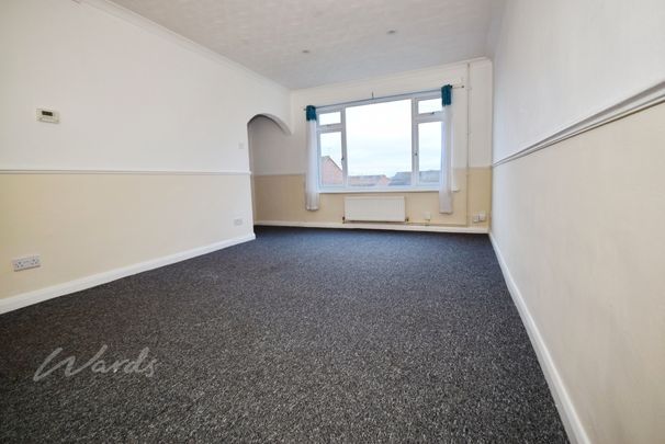 2 bedroom maisonette to rent - Photo 1