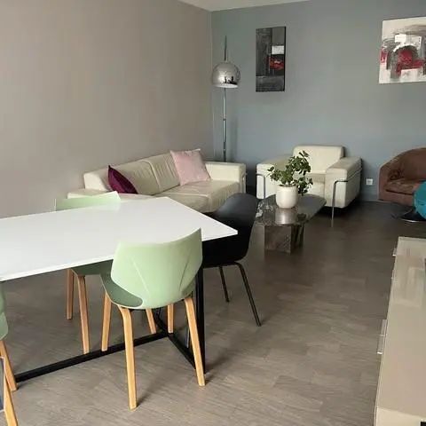Appartement à louer 4 pièces 87.9m² - Photo 1