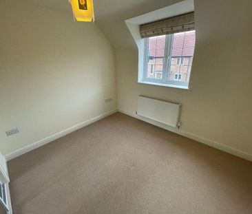2 bedroom detached house to rent - Photo 3