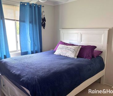 Modern Family Home in a Peaceful Location - Photo 4