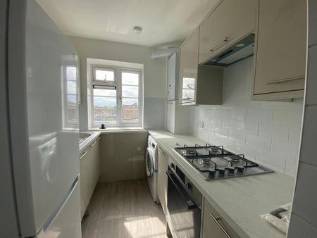 1 bedroom flat to rent - Photo 5
