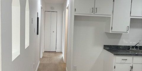 BEAU 5 1/2 | CHAUFFAGE Inclus| - Photo 3