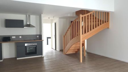 Location Appartement 3 pièces 67m² POITIERS 86000 - Photo 5