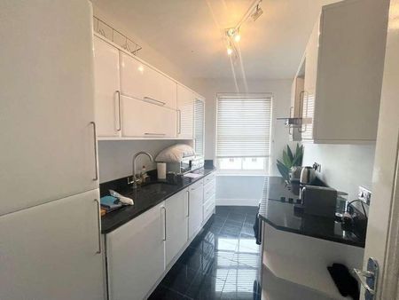 Brunswick Place, Hove, BN3 - Photo 4