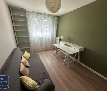 Appartement à louer 4 pièces 99.71m² - Photo 1