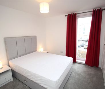 FLAT 9, 1 Arneil Place - Photo 4