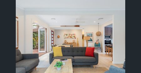 Pearl Beach Beauty! - Photo 2