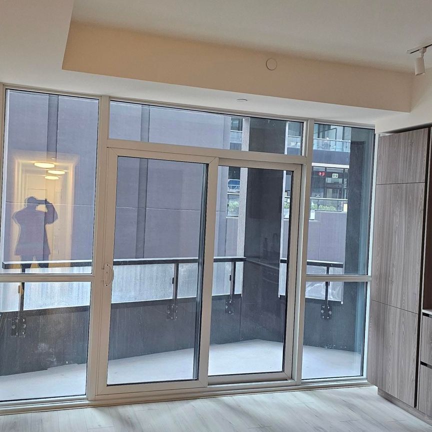 For Lease - 110 Broadway Avenue Unit# 206S, Toronto, Ontario - Photo 1