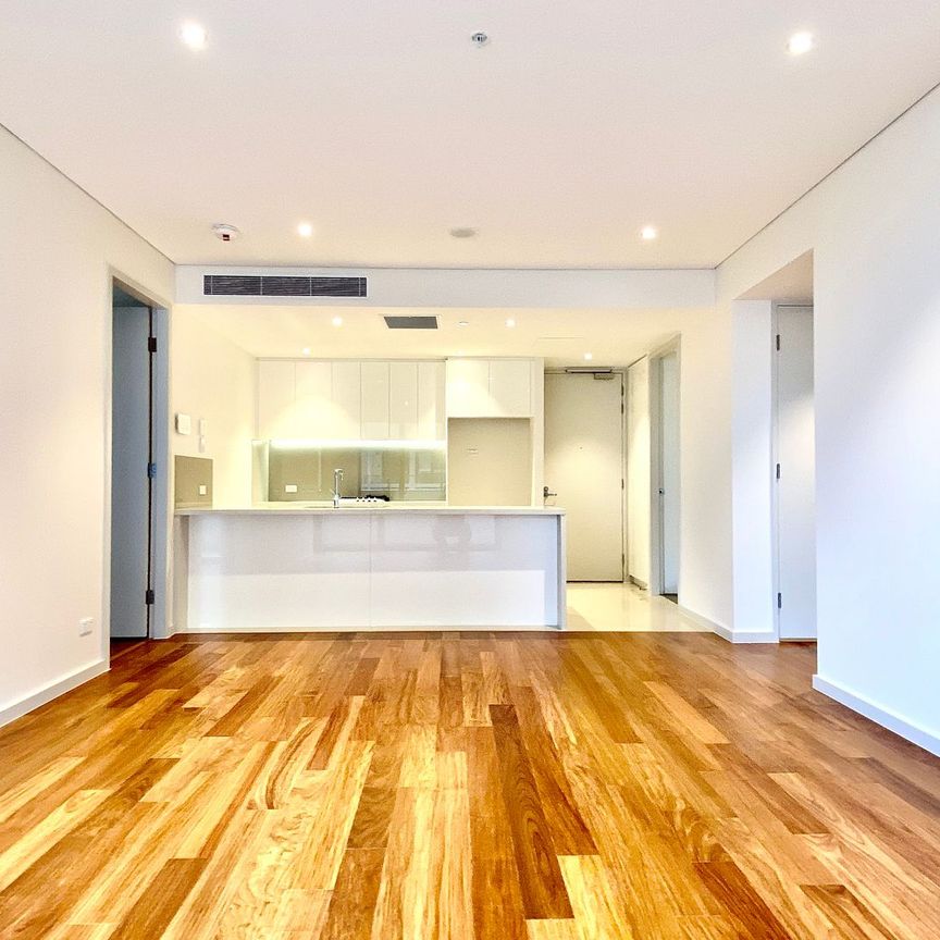 Modern design 2 Bedroom PLUS Study Room with car space for Rent - Photo 1