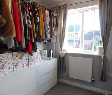 3 bedroom semi-detached house to rent - Photo 5