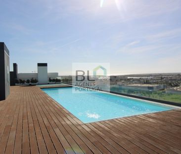 3 room luxury Apartment for rent in Faro, Distrito de Faro - Photo 2