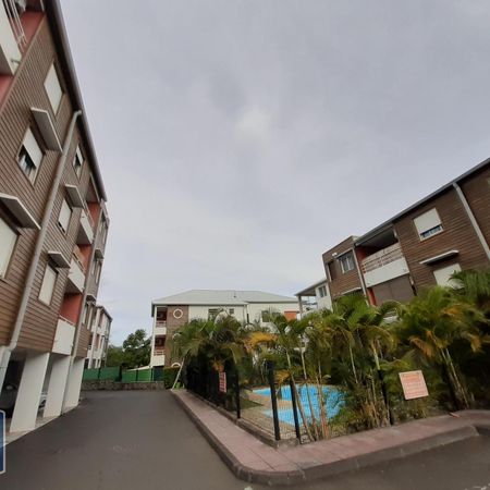 Location Appartement 1 pièce 26m² ST JOSEPH 97480 - Photo 3