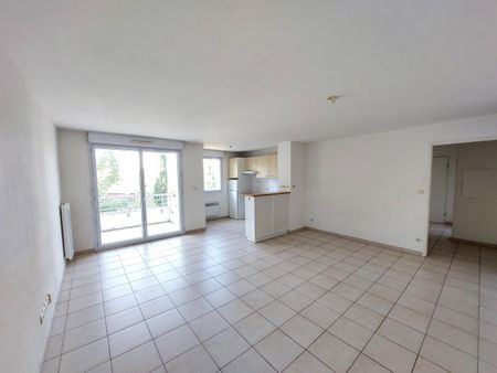 location Appartement T3 DE 63.79m² À POITIERS - Photo 3