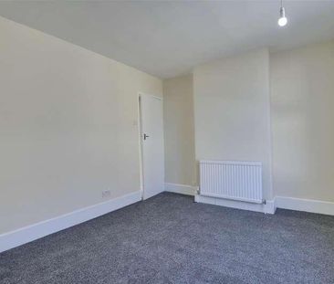 Liverpool Road, Portsmouth, PO1 - Photo 2