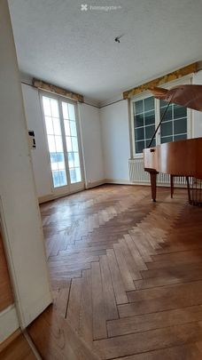 Charmante 3-Zimmer-Wohnung im Altbau an der Reinacherstrasse, Basel - Photo 1