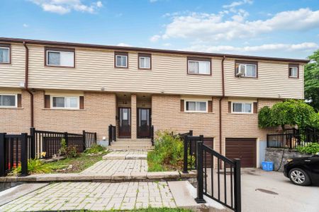 For Lease - 10 Claudette Gate, Hamilton, Ontario - Photo 5