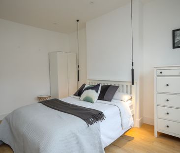 Room in a Shared Flat, Springbank Road, SE13 - Photo 3