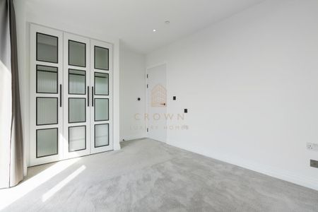 Kings Tower, Chelsea Creek, SW6 - Photo 4