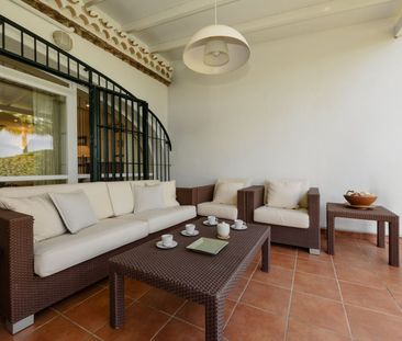 Townhouse in Elviria - Photo 1
