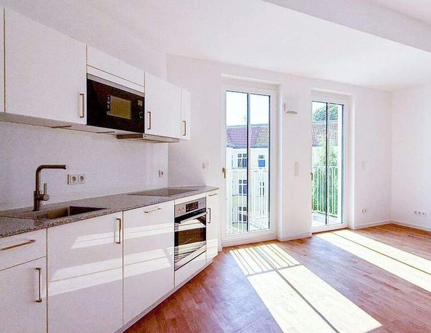 Helle 1-Zimmerwohnung für 2 Personen mit Balkon - zentral gelegen: schnell zum KuDamm - Photo 1