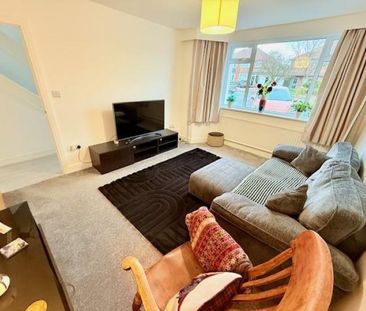 3 bedroom House To Let Total Size: 1217 SQ FT - Photo 5