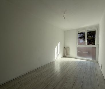 Location Appartement 4 pièces 63m² SETE 34200 - Photo 6